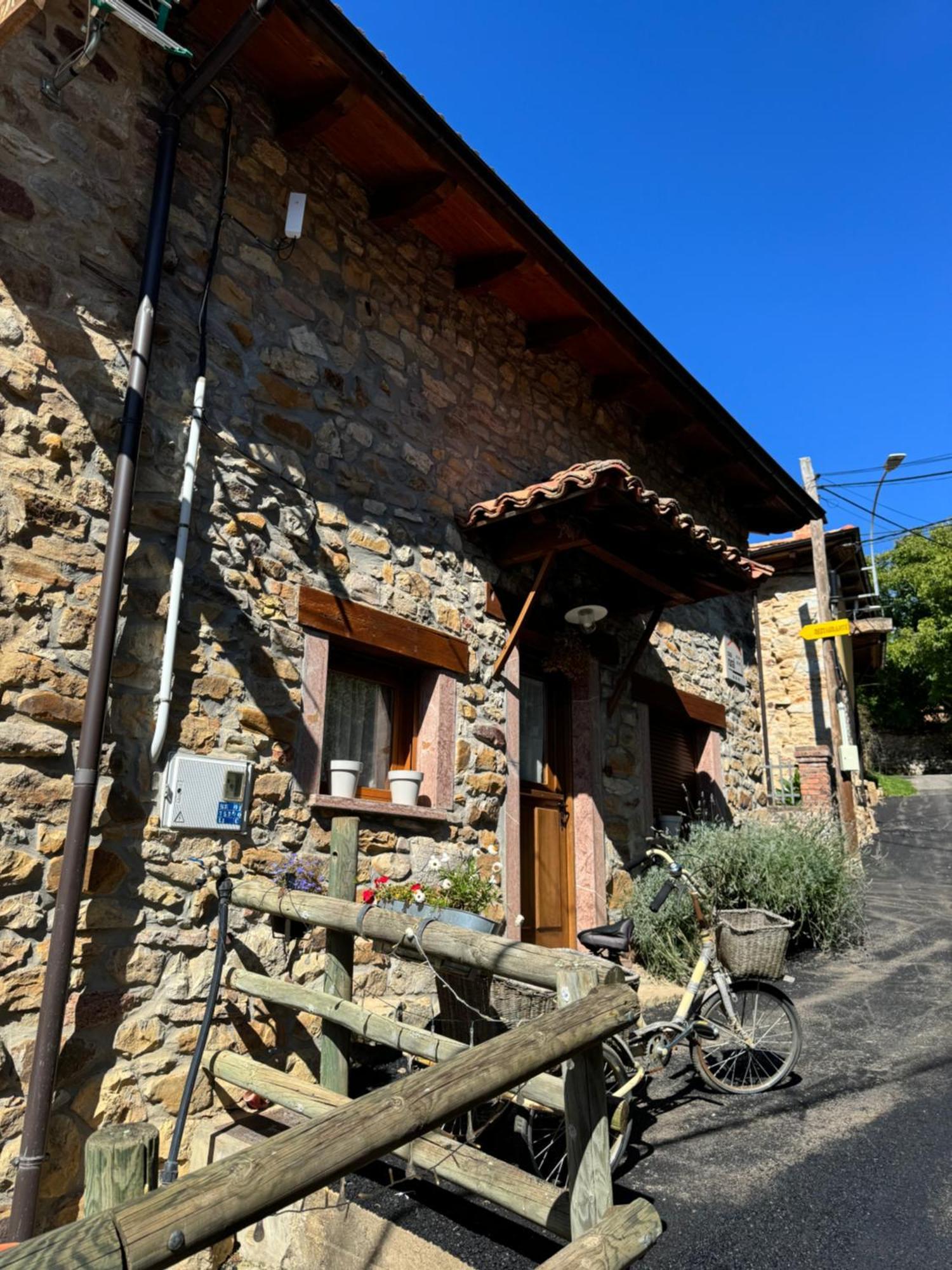 El Refugio I De Verdiago Bagian luar foto